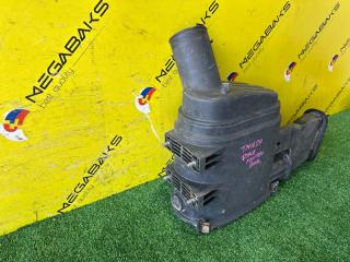 Корпус воздушного фильтра TOYOTA DYNA XZU720 N04C-UP 1770078560 3 ракурс Корпус воздушного фильтра TOYOTA DYNA XZU720 N04C-UP 1770078560 3 ракурс
