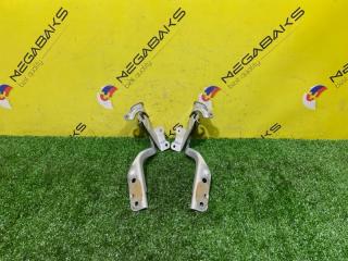 Петля капота SUZUKI SWIFT ZD72S K12B 57410-71L01 1 ракурс