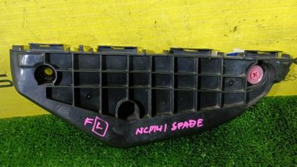Крепление бампера левое переднее TOYOTA SPADE NCP141 1NZ-FE 5253652120 2 ракурс