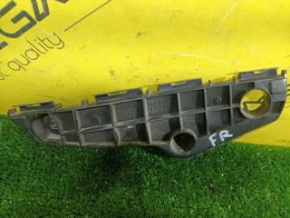 Крепление бампера правое переднее TOYOTA COROLLA AXIO NZE161 1NZ-FE 5211512470 2 ракурс