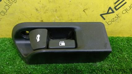 Ручка открытия багажника TOYOTA COROLLA AXIO NZE161 1NZ-FE 2 ракурс