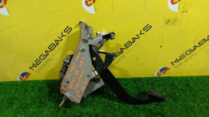 Педаль сцепления SUBARU IMPREZA WRX GDA EJ205 1 ракурс
