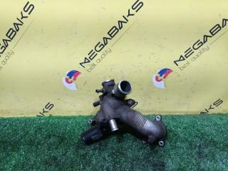 Корпус термостата TOYOTA CROWN GRS203 3GR-FSE 1 ракурс Корпус термостата TOYOTA CROWN GRS203 3GR-FSE 1 ракурс