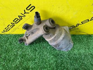 Крепление масляного фильтра TOYOTA CROWN GRS203 3GR-FSE 1567031020 2 ракурс
