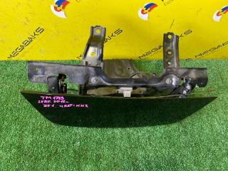 Зарядное гнездо NISSAN LEAF ZE1 EM57 625505SK0A 2 ракурс Зарядное гнездо NISSAN LEAF ZE1 EM57 625505SK0A 2 ракурс