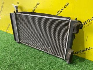 Радиатор основной TOYOTA PRIUS NHW11 1NZ-FXE 1640021050 4 ракурс