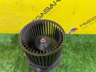 Мотор печки NISSAN LEAF AZE0 EM57 272261FC0B 4 ракурс