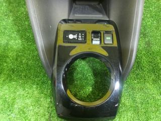 Консоль кпп NISSAN LEAF ZE1 EM57 969415SJ0A 2 ракурс