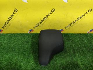 Подлокотник NISSAN LEAF ZE1 EM57 1 ракурс