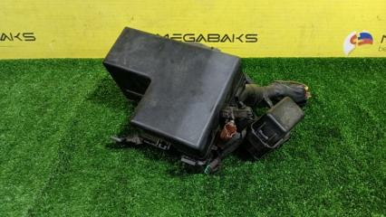 Блок предохранителей под капот NISSAN PRESIDENT JHG50 VH45DE 243824H500 1 ракурс