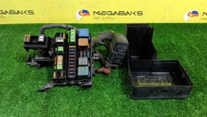 Блок предохранителей под капот NISSAN PRESIDENT JHG50 VH45DE 243824H500 4 ракурс
