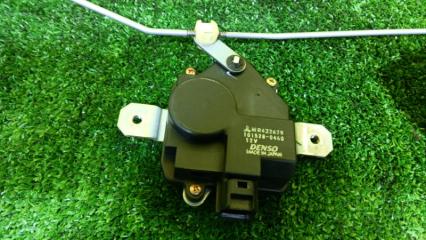 Замок 5-й двери MITSUBISHI DION CR6W 4G94 MR432679 2 ракурс