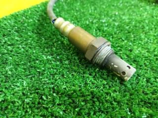 Лямбда-зонд TOYOTA VOXY AZR65 1AZ-FSE 8946520860 2 ракурс