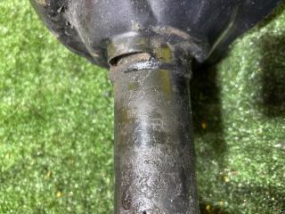 Стойка передняя SUBARU IMPREZA GG3 EJ152 20312FE030 5 ракурс Стойка передняя SUBARU IMPREZA GG3 EJ152 20312FE030 5 ракурс