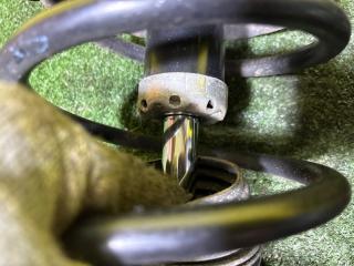Стойка передняя SUBARU IMPREZA GG3 EJ152 20312FE020 4 ракурс Стойка передняя SUBARU IMPREZA GG3 EJ152 20312FE020 4 ракурс