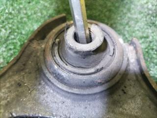 Рычаг правый передний VOLVO XC60 DZ90 B6304T4 31277526 5 ракурс Рычаг правый передний VOLVO XC60 DZ90 B6304T4 31277526 5 ракурс
