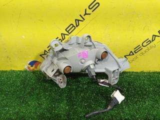 Поворотник правый MAZDA AXELA BM2FS W1145 3 ракурс