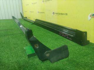 Порог TOYOTA VOXY ZRR80 3ZR-FAE para 2 ракурс Порог TOYOTA VOXY ZRR80 3ZR-FAE para 2 ракурс