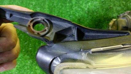 Фара правая SUBARU FORESTER SH5 1825, XENON 3 ракурс