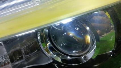 Фара левая SUZUKI SOLIO MA36S 100-59332 3 ракурс