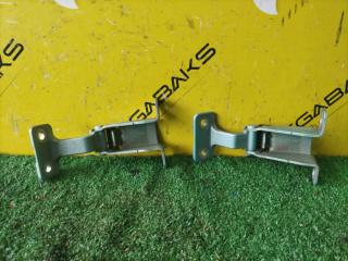 Петли 5-й двери правая задняя RENAULT KANGOO KW0 117113602 1 ракурс Петли 5-й двери правая задняя RENAULT KANGOO KW0 117113602 1 ракурс