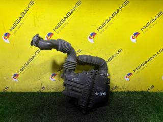 Корпус воздушного фильтра TOYOTA RAUM NCZ20 1NZ-FE 17705-21031 1 ракурс