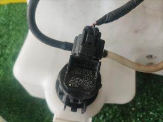 Бачок стеклоомывателя TOYOTA VOXY ZWR80 860142-813 4 ракурс