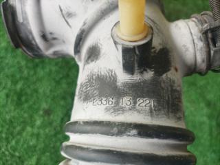 Патрубок воздушного фильтра FORD ESCAPE EP3WF L3 L336 13 221 3 ракурс