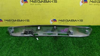 Накладка 5-й двери HONDA FREED SPIKE GB4 L15A 3 ракурс