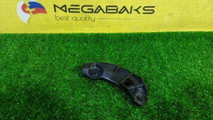 Крепление бампера правое заднее TOYOTA VOXY ZRR85 3ZR-FAE 7586228020 2 ракурс