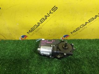 Доводчик двери левый задний TOYOTA VOXY ZRR85 3ZR-FAE 42661510020 1 ракурс