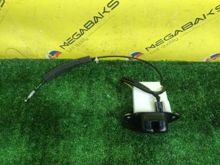 Замок 5-й двери HONDA STREAM RN6 R18A 3 ракурс