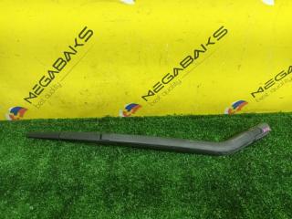 Дворник 5-й двери TOYOTA ISIS ANM15 1AZ-FSE 8524148020 1 ракурс