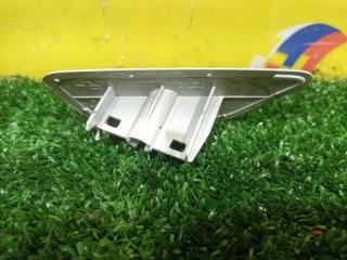 Крышка форсунки омывателя правая SUBARU IMPREZA GP7 3 ракурс