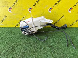 Бачок стеклоомывателя VOLVO C70 MC67 B5254T7 30699397 2 ракурс Бачок стеклоомывателя VOLVO C70 MC67 B5254T7 30699397 2 ракурс