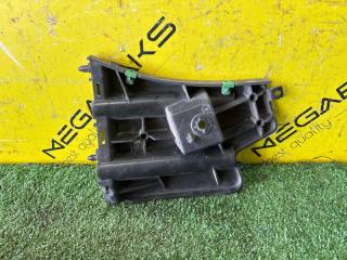 Крепление бампера правое переднее VOLVO V60 FW48 B4164T 30796626 3 ракурс