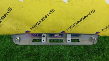 Накладка 5-й двери MAZDA DEMIO DY3W ZJ-VE D35050811 3 ракурс