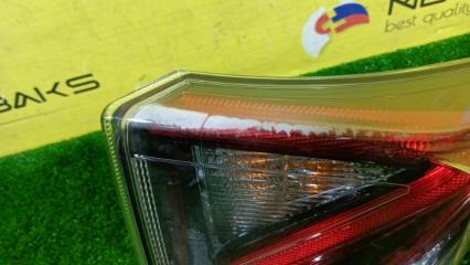 Стоп-сигнал правый TOYOTA PRIUS ZVW50 2ZR-FXE 8155047280 3 ракурс