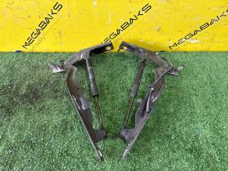 Петля капота VOLVO V60 FW48 B4164T 3 ракурс
