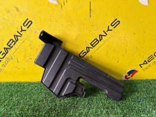 Защита радиатора левая SUZUKI ESCUDO YE21S M16A 7243754P1 2 ракурс