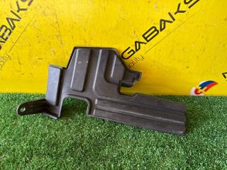 Защита радиатора правая SUZUKI ESCUDO YE21S M16A 7243654P1 2 ракурс