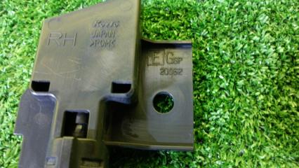Форсунка омывателя правая SUBARU LEGACY BM9 20062 3 ракурс