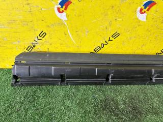 Накладка на дверь TOYOTA ALPHARD ATH20 2AZ-FXE 76964X0600 3 ракурс