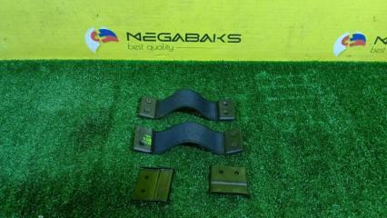 Ограничитель двери SUZUKI JIMNY JA12W F6AT 1 ракурс