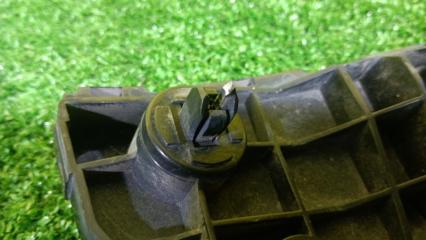 Крепление бампера левое переднее TOYOTA PORTE NNP10 5214452140 5 ракурс