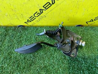 Педаль подачи топлива MAZDA BONGO SK82MN F8 18010HA001 5 ракурс