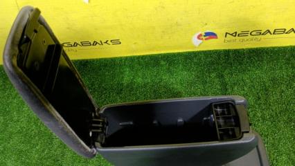 Бардачок между сиденьями TOYOTA FUNCARGO NCP20 3 ракурс