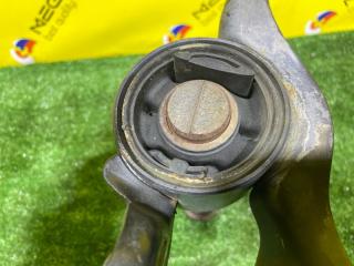 Рычаг правый передний HONDA STREAM RN8 R20A 51350SMA905 4 ракурс Рычаг правый передний HONDA STREAM RN8 R20A 51350SMA905 4 ракурс