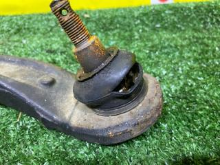 Рычаг правый передний HONDA STREAM RN6 R18A 4 ракурс Рычаг правый передний HONDA STREAM RN6 R18A 4 ракурс
