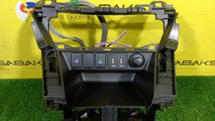 Консоль торпеды MITSUBISHI ECLIPSE CROSS GL3W 4B12 8010A350 2 ракурс